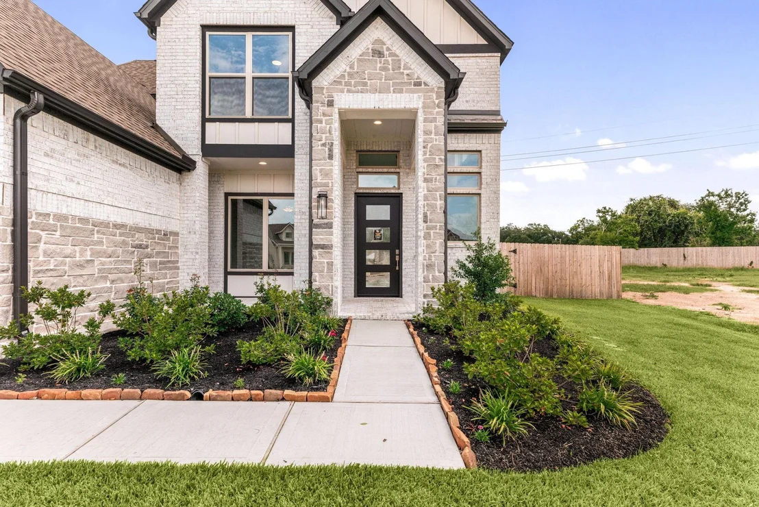 Photo of 349 Covey Lane