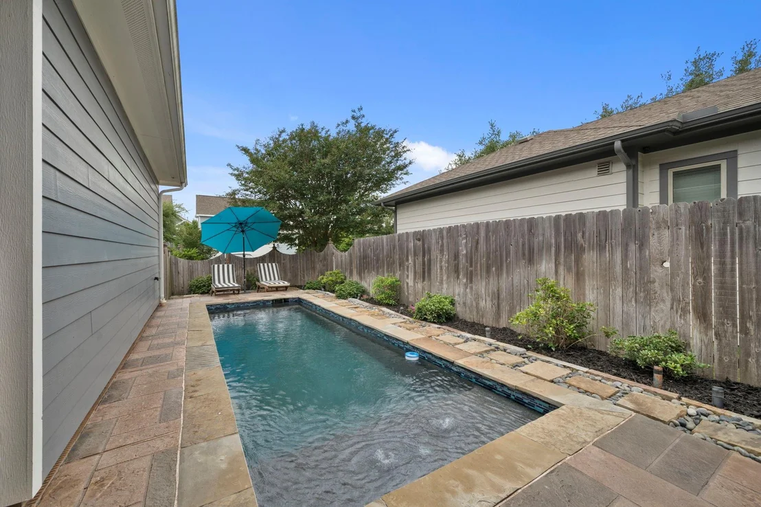 Photo of 17031 Seminole Ridge Drive