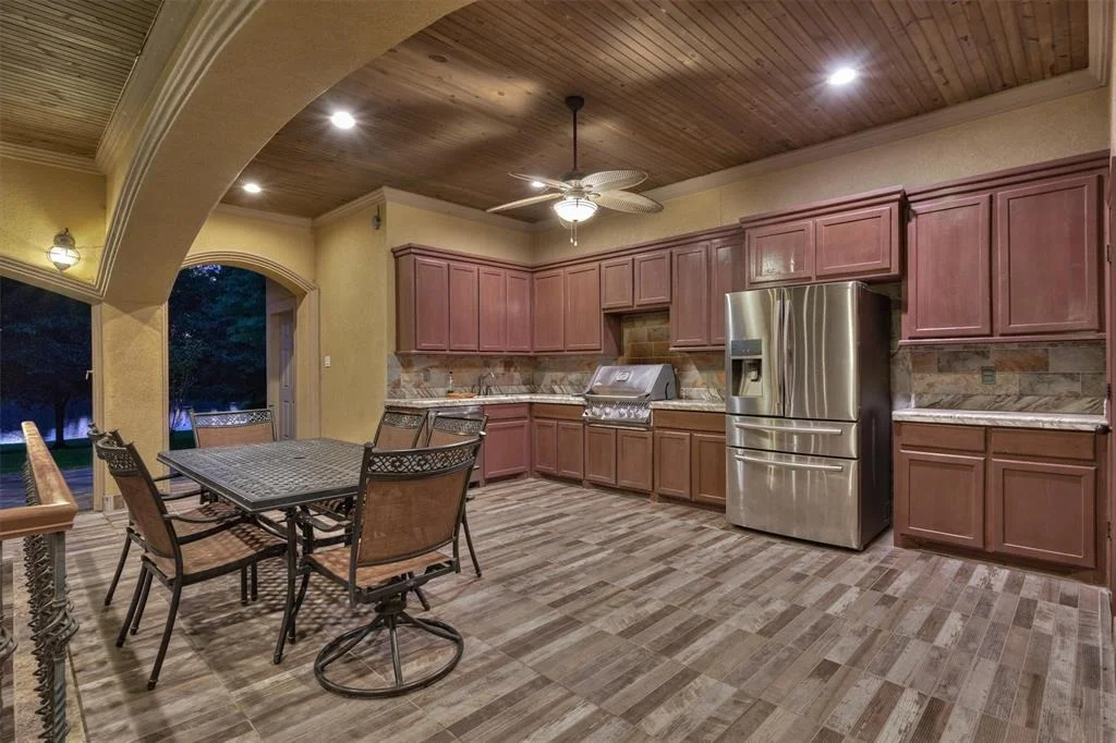 Photo of 490 Royal Navigator Road