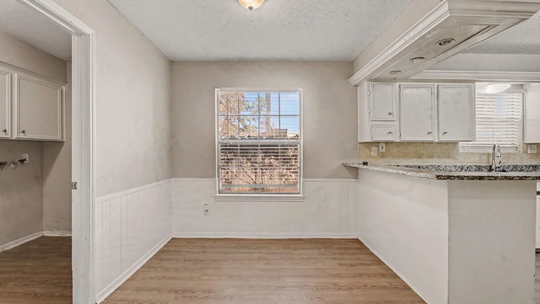 Photo of 2067 SE Shadow Rock Drive
