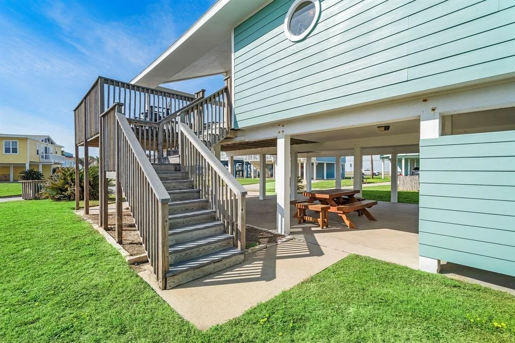 Photo of 16906 Beachcomber