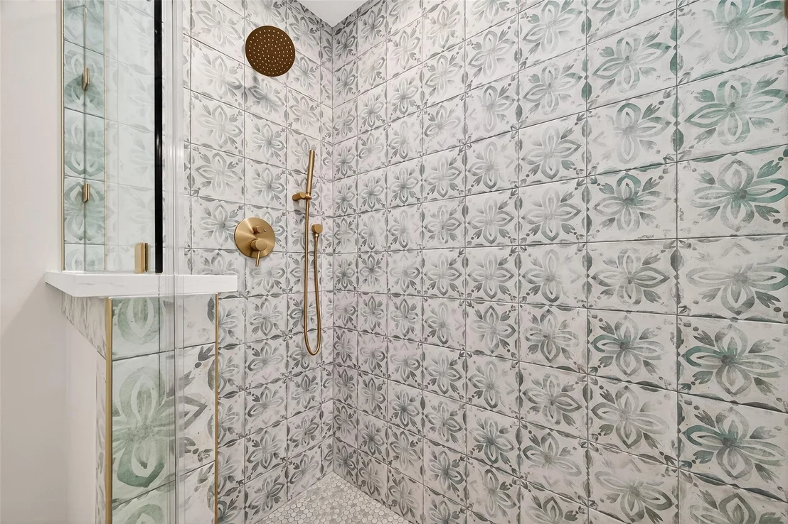 Photo of 247 Castlewood Drive