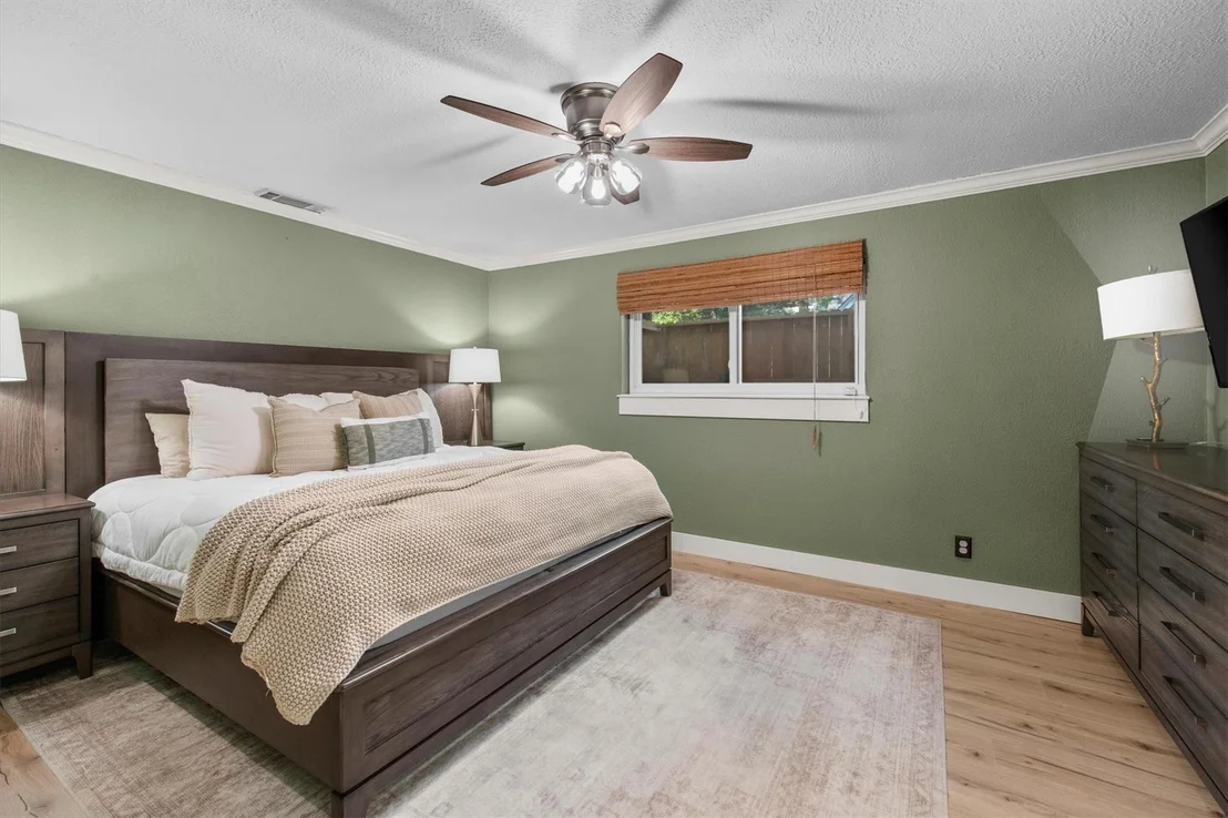Photo of 9515 Oxted Lane
