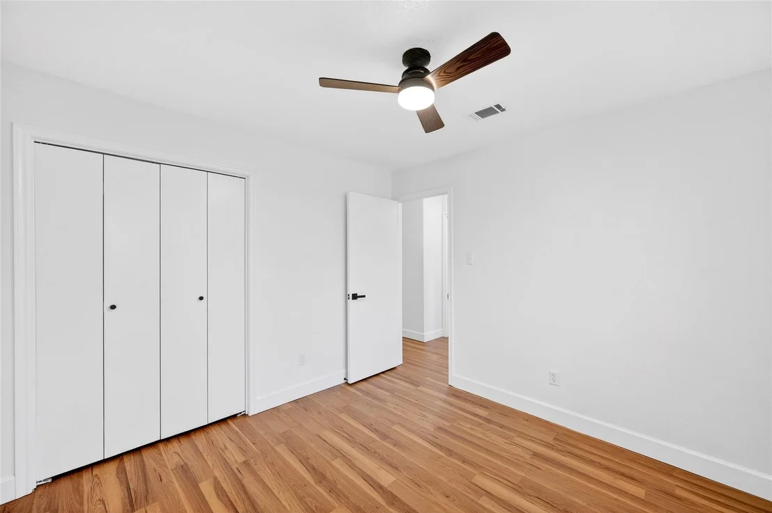 Photo of 16110 Manor Point Drive