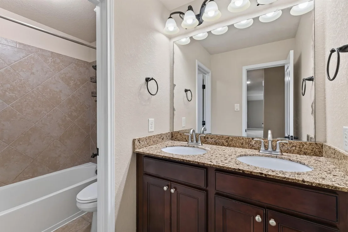 Photo of 31 Whispering Thicket Place