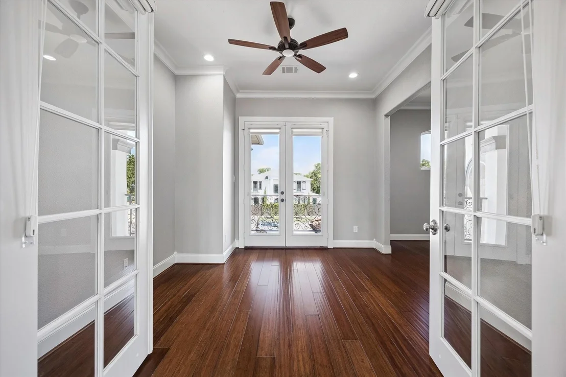 Photo of 9761 Westview Drive