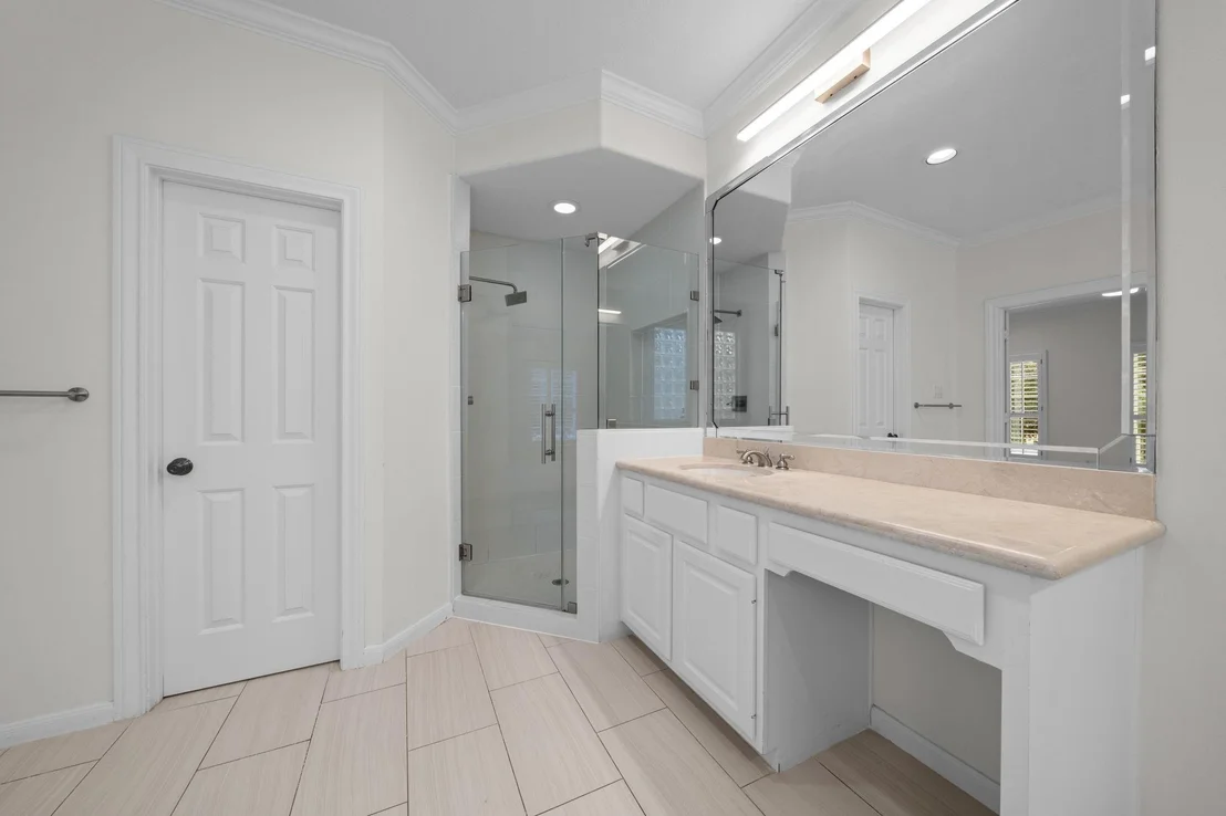 Photo of 3403 Crest Hill Lane