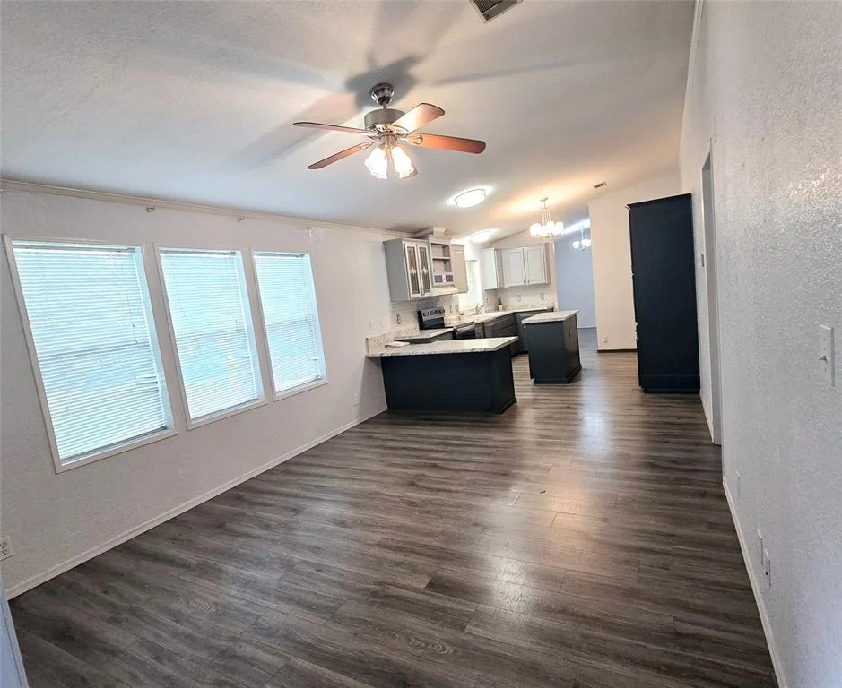 Photo of 410 Spring Ridge Road
