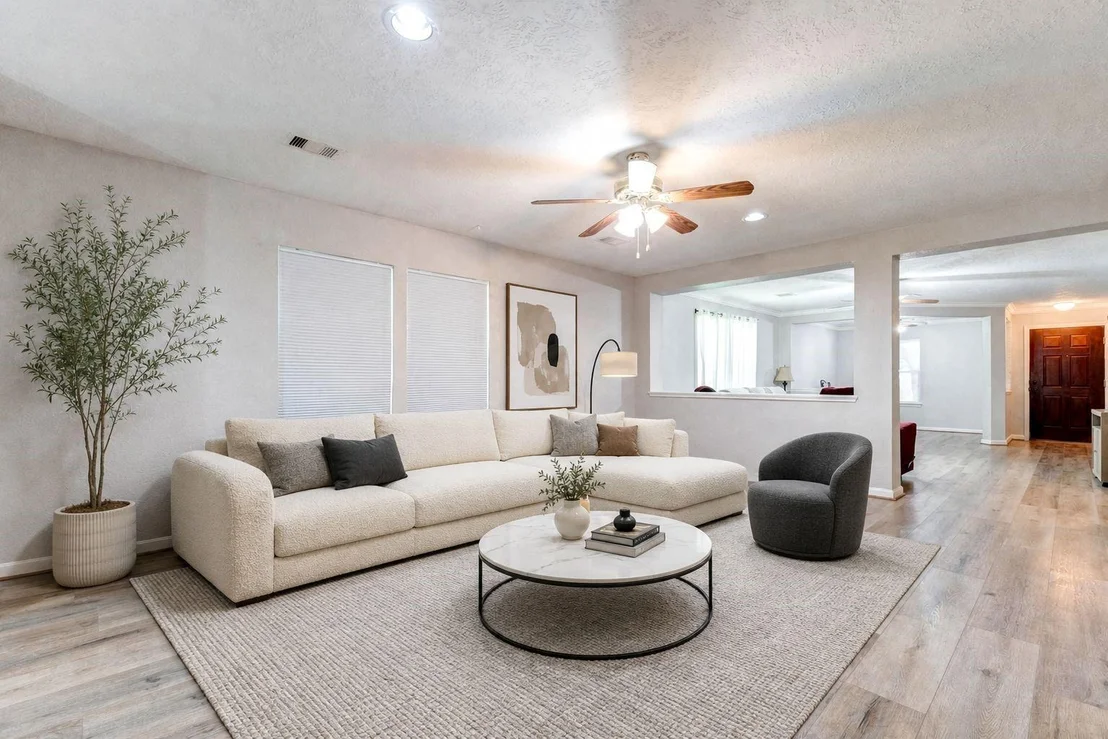 Photo of 15214 Thistle Rock Lane