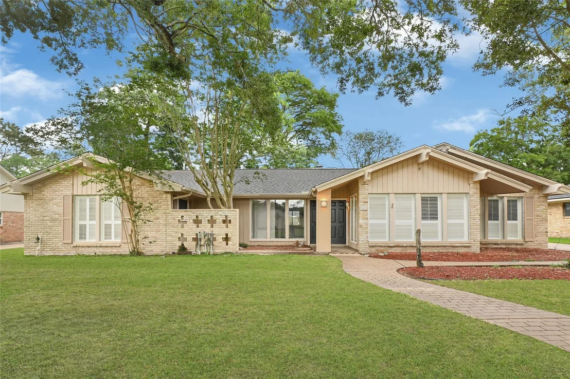 Photo of 1418 Pirates Cove