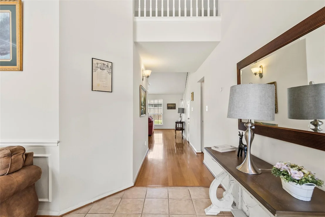 Photo of 427 Pinewood Ridge Drive