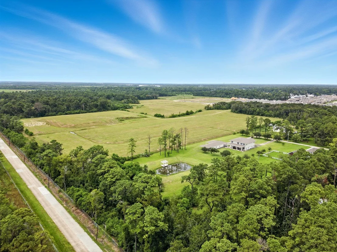 Photo of 15402 Long Road