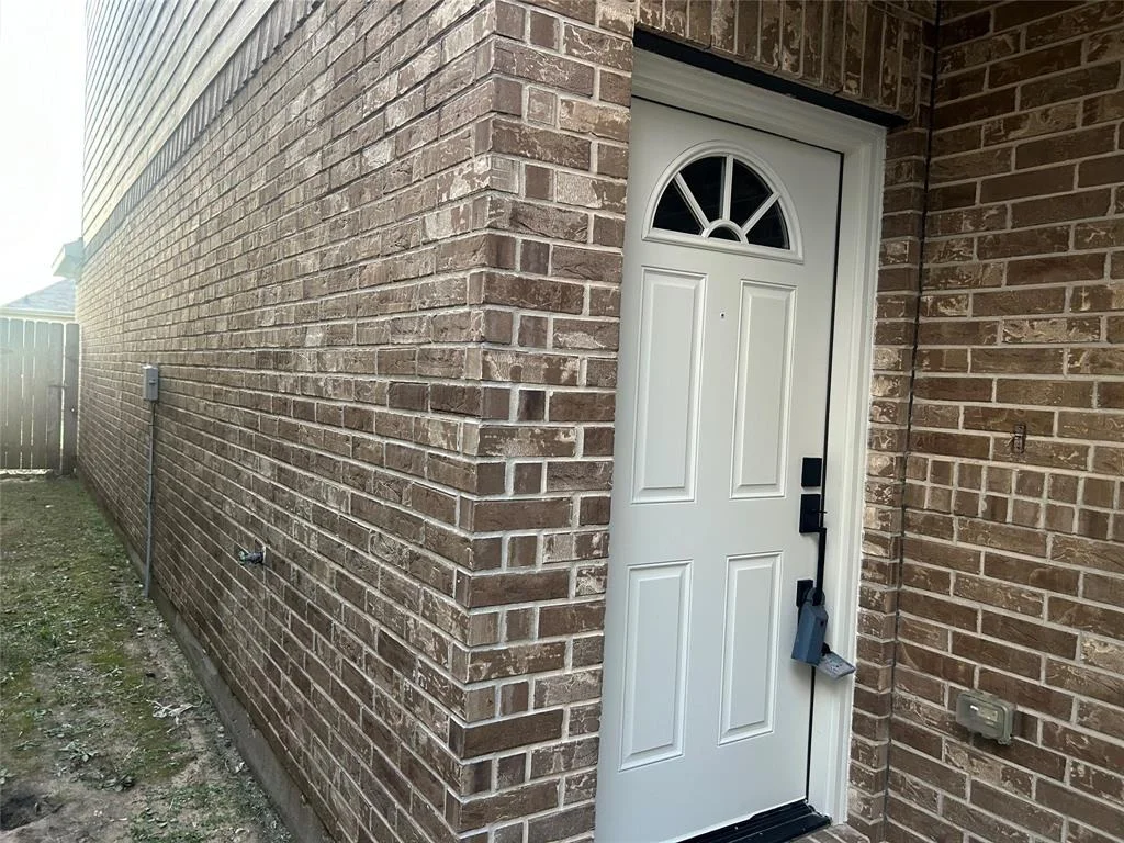 Photo of 6627 Sharpstone Creek Lane