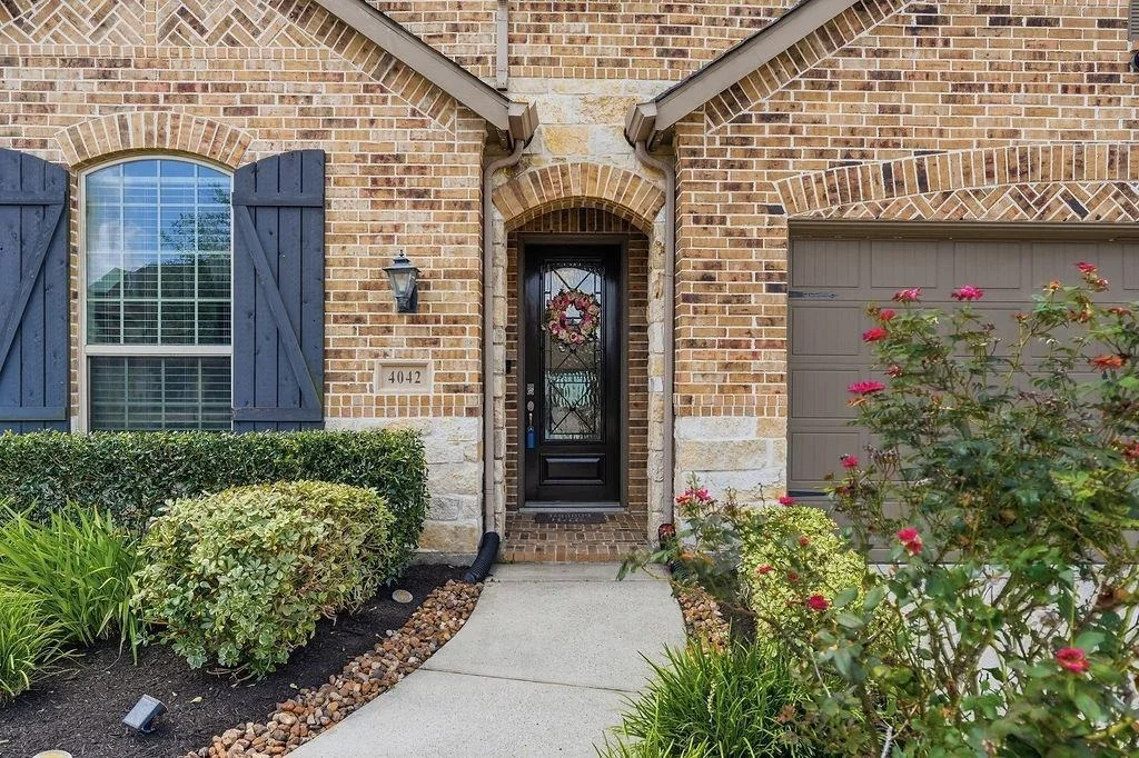 Photo of 4042 Shackleton Court