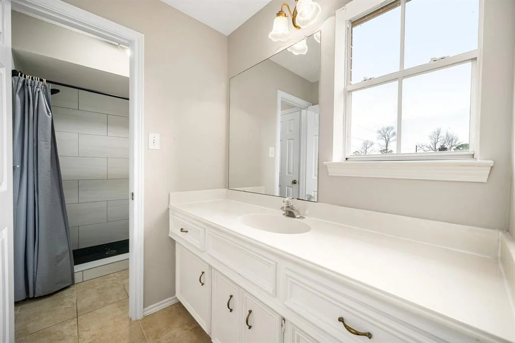 Photo of 14102 Haynes Drive