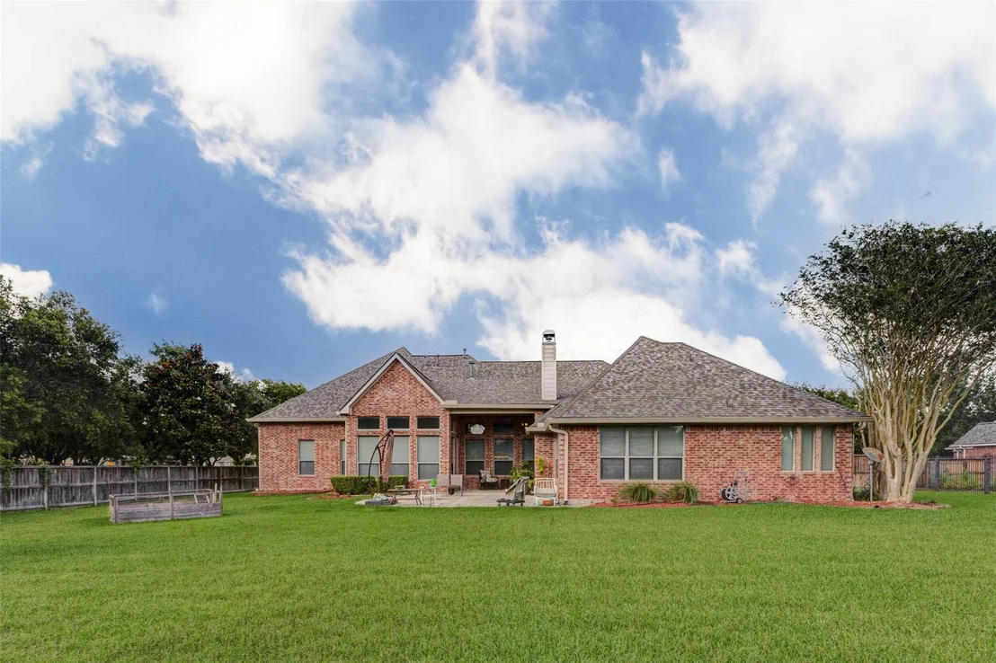 Photo of 1110 Lake Grayson Drive
