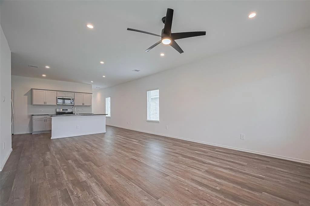 Photo of 5422 Evergreen Heights Lane