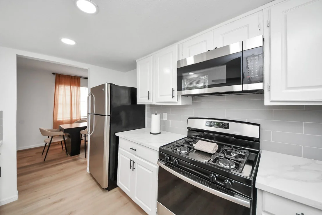 Photo of 8631 Valley Ledge Drive