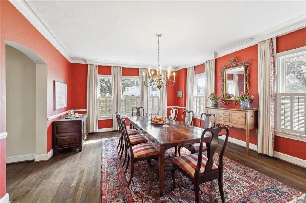 Photo of 3016 Chevy Chase Drive