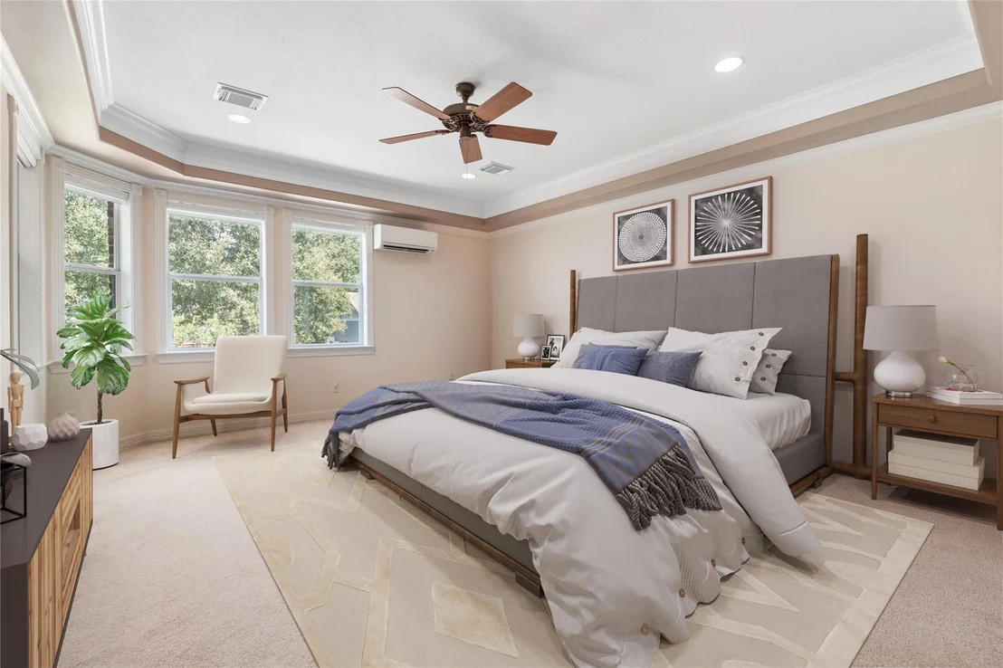 Photo of 5442 Lakeshore Drive