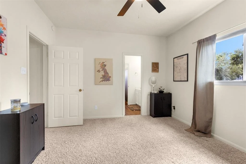 Photo of 24707 Gilbough Drive