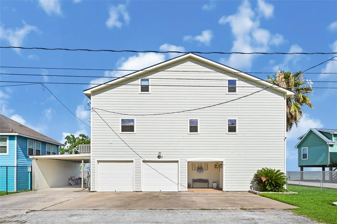 Photo of 937 5th Street