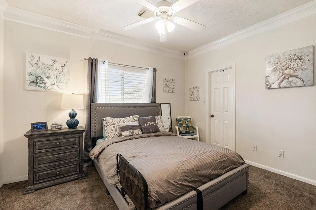 Photo of 12434 Longmire Way