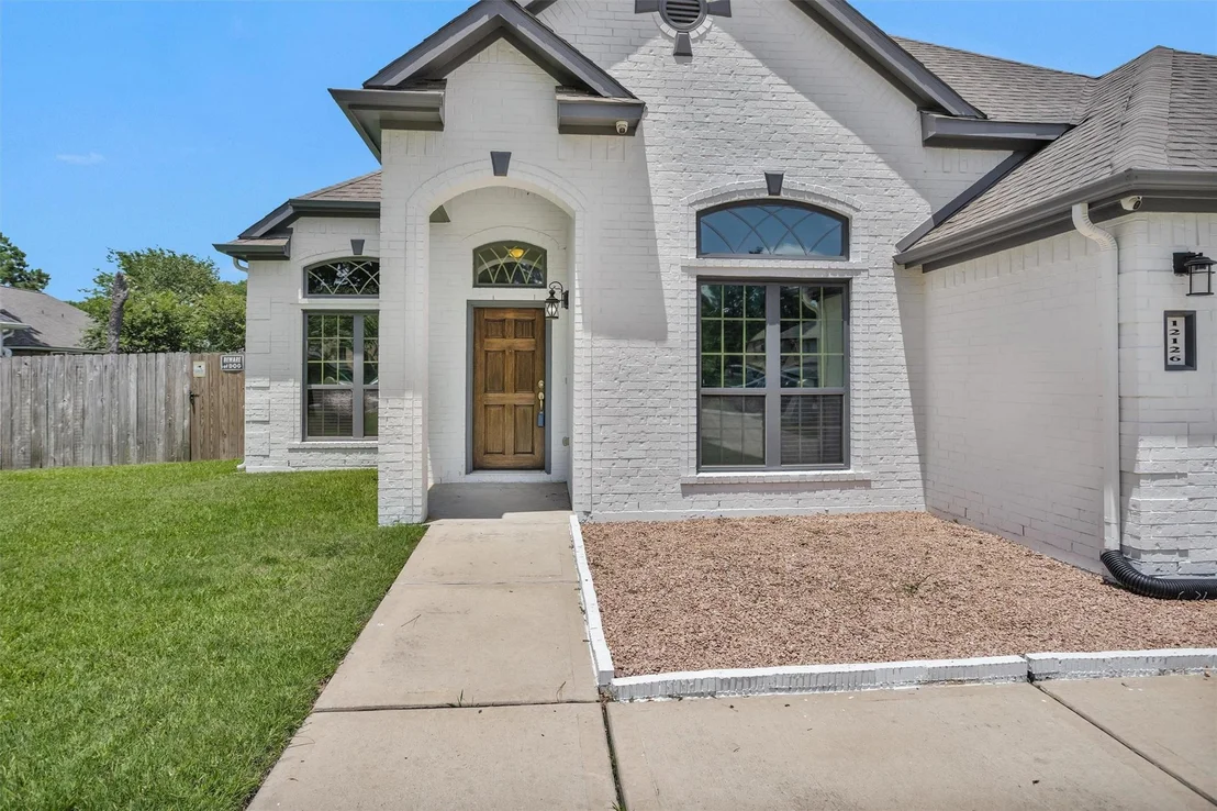 Photo of 12126 Walden Rd Road