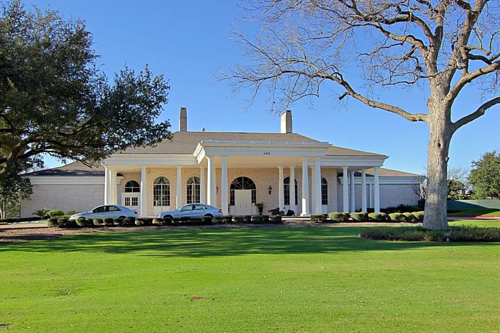 Photo of 619 Chevy Chase Circle