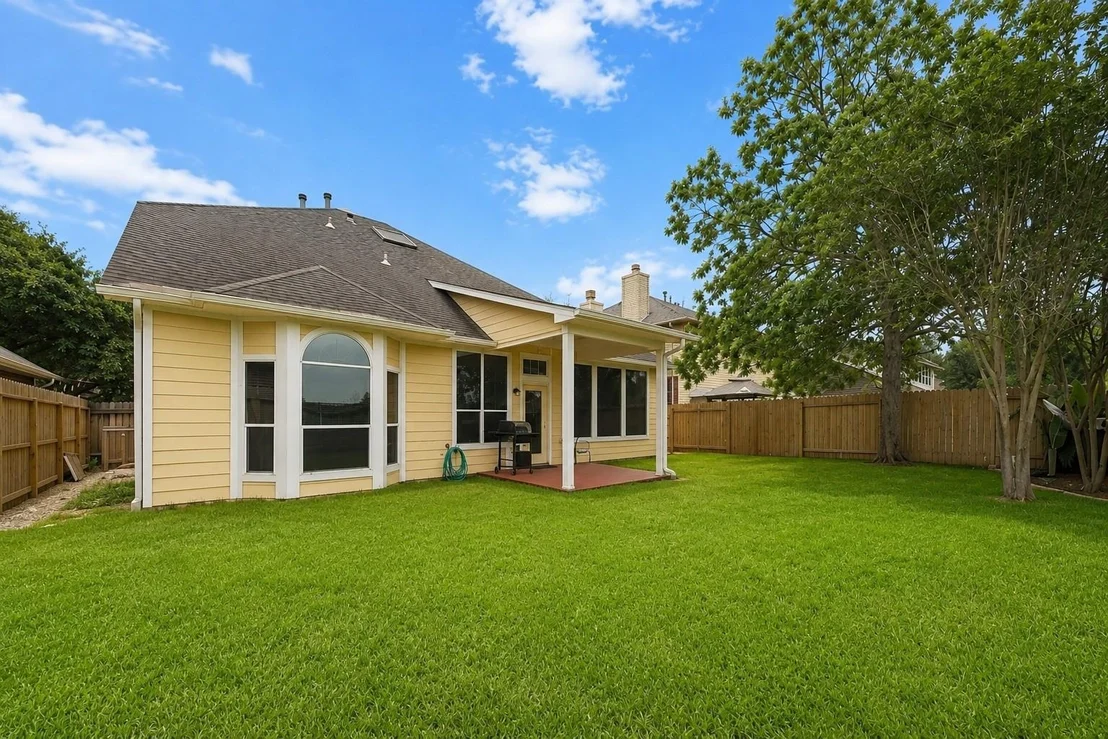 Photo of 4026 Chestnut Bend