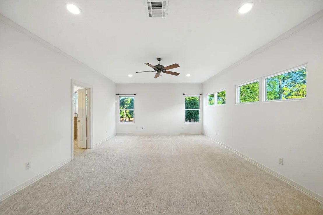 Photo of 2714 Stuart Manor