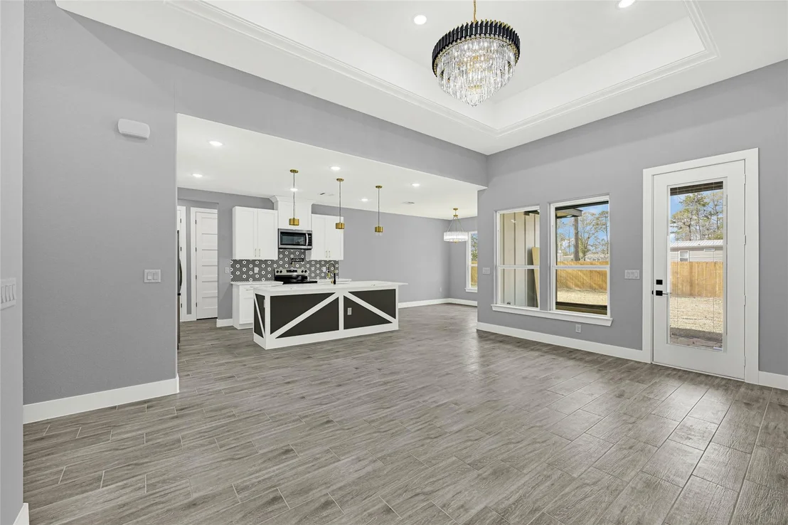 Photo of 515 Fairfax Lane