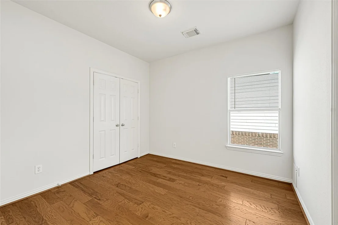 Photo of 74 E Arbor Camp Circle