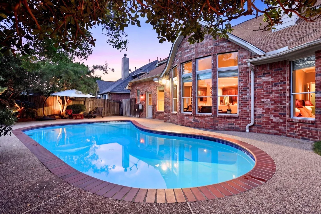 Photo of 5310 Fairwick Court