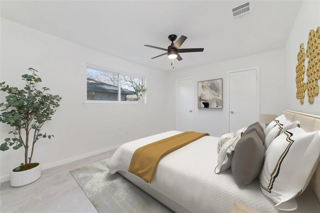 Photo of 12054 Sela Lane