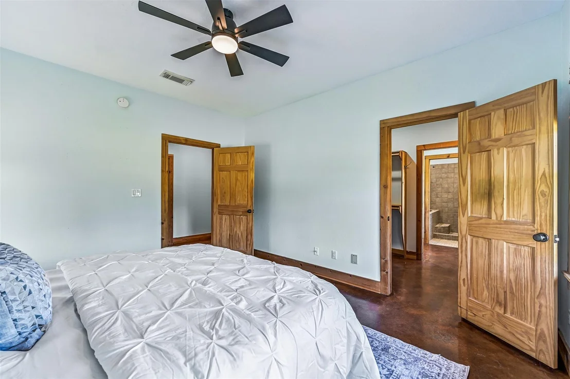 Photo of 3200 Fairway Drive