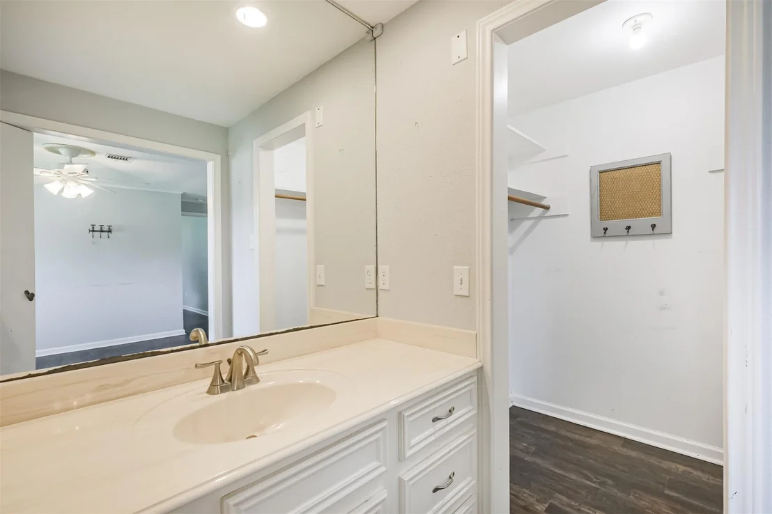 Photo of 11334 Sagehill Drive