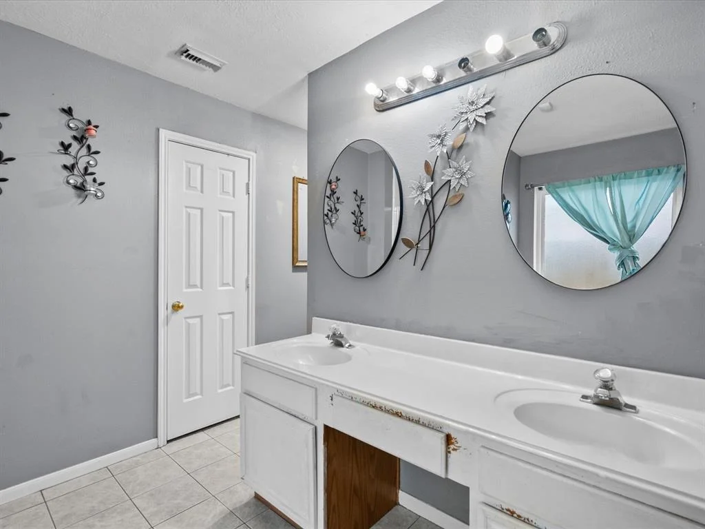Photo of 4246 Burke Ridge Drive