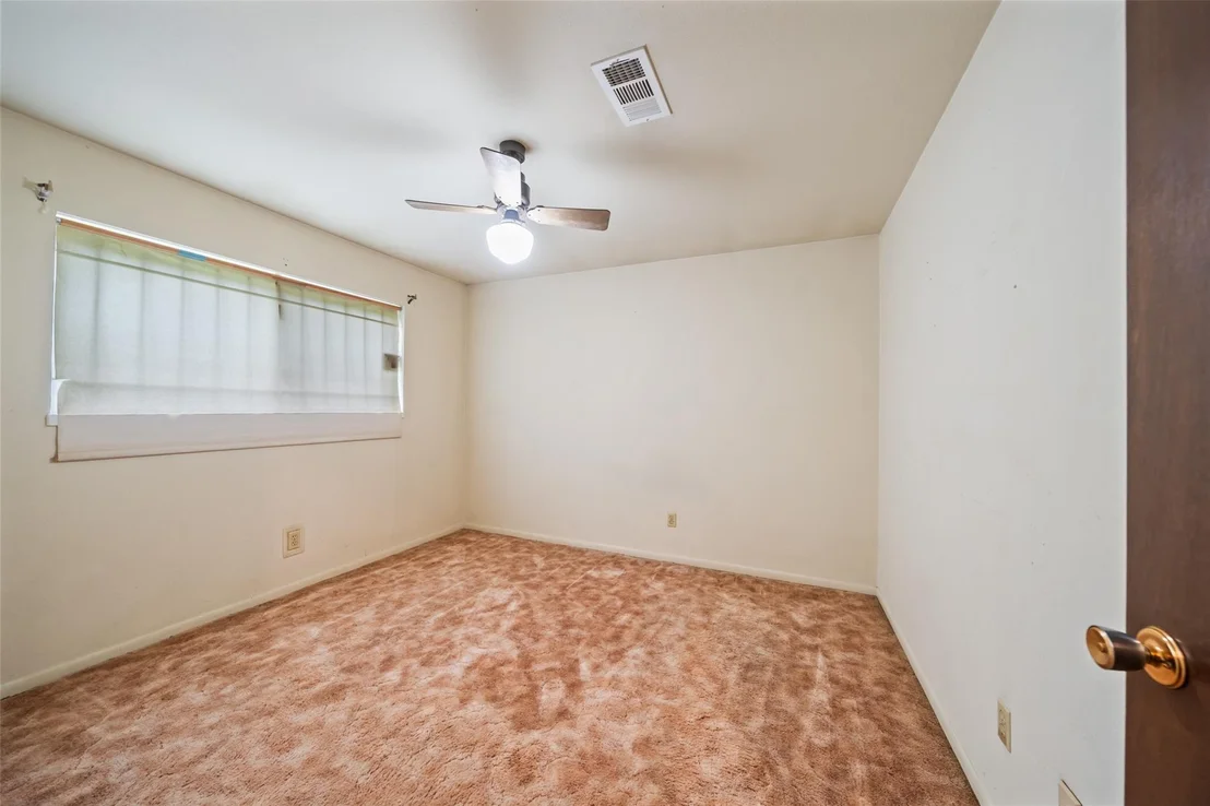 Photo of 8922 Indian River Drive