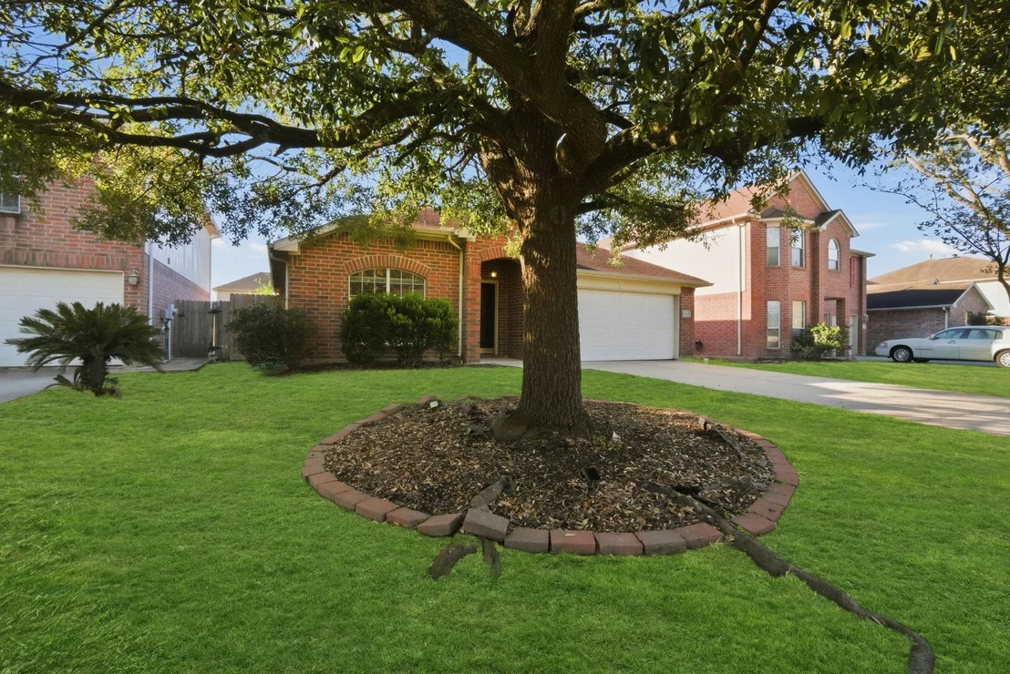 Photo of 2830 Fox Mountain Drive