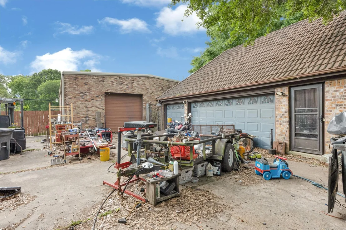 Photo of 505 Oak Drive