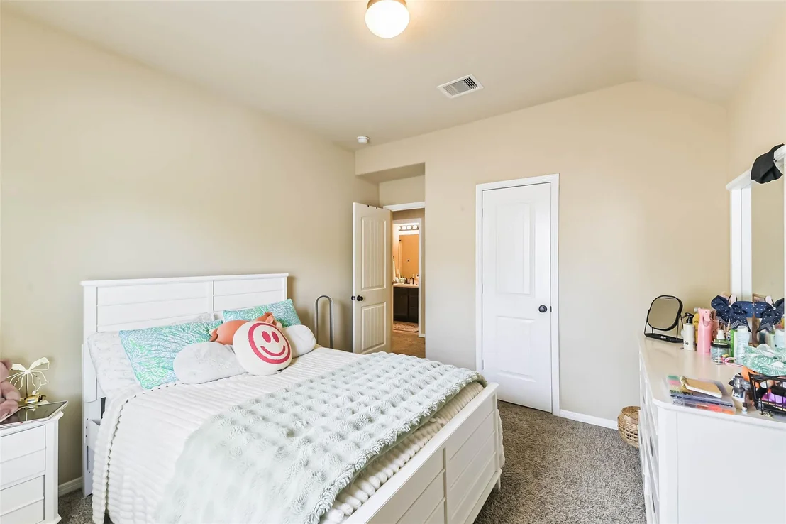 Photo of 111 Quail Meadow Drive