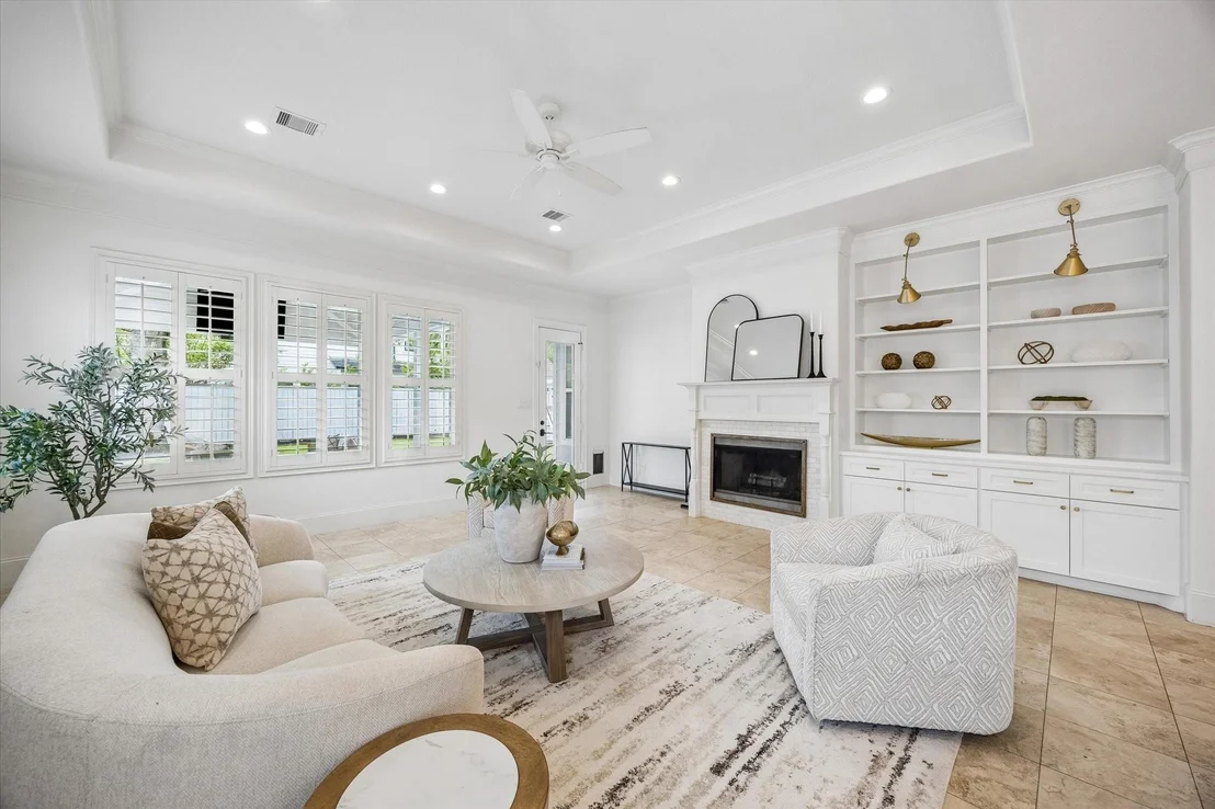 Photo of 1235 Thornton Road