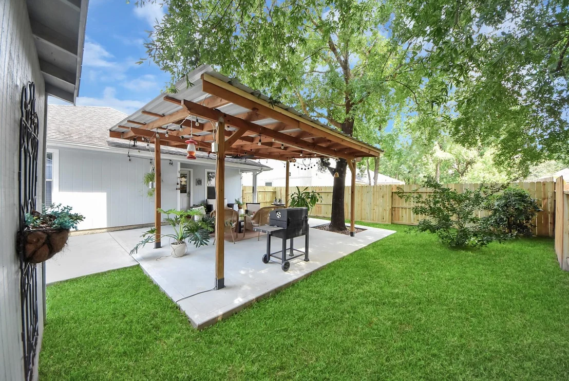 Photo of 15 Bark Bend Place
