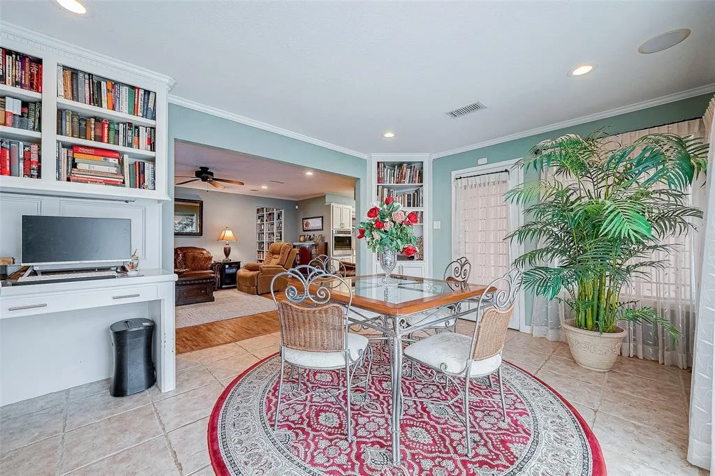 Photo of 312 Wildwood Lane