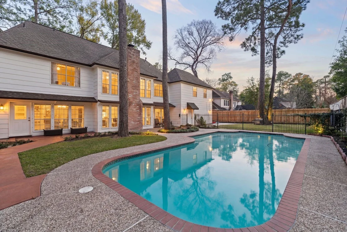 Photo of 16011 Stratton Park Drive