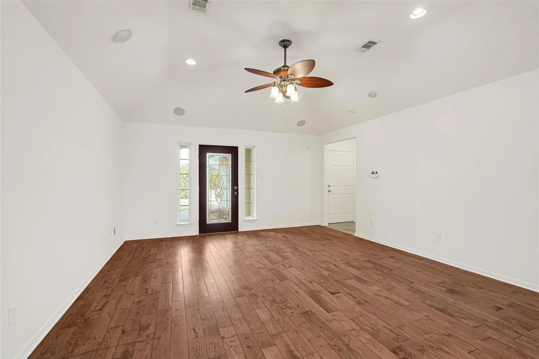 Photo of 2767 Broadway Street
