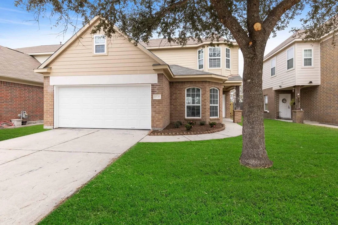 Photo of 9519 Arbury Lane