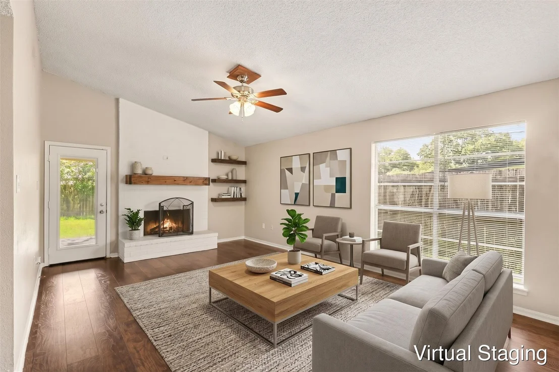 Photo of 7307 Willow Oak Drive
