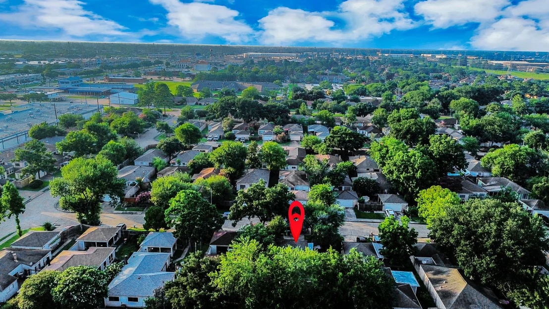 Photo of 10915 Berry Tree Drive